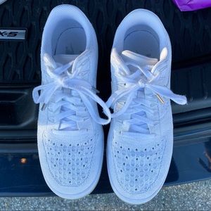 EUC Nike Flyknit Air Force 1